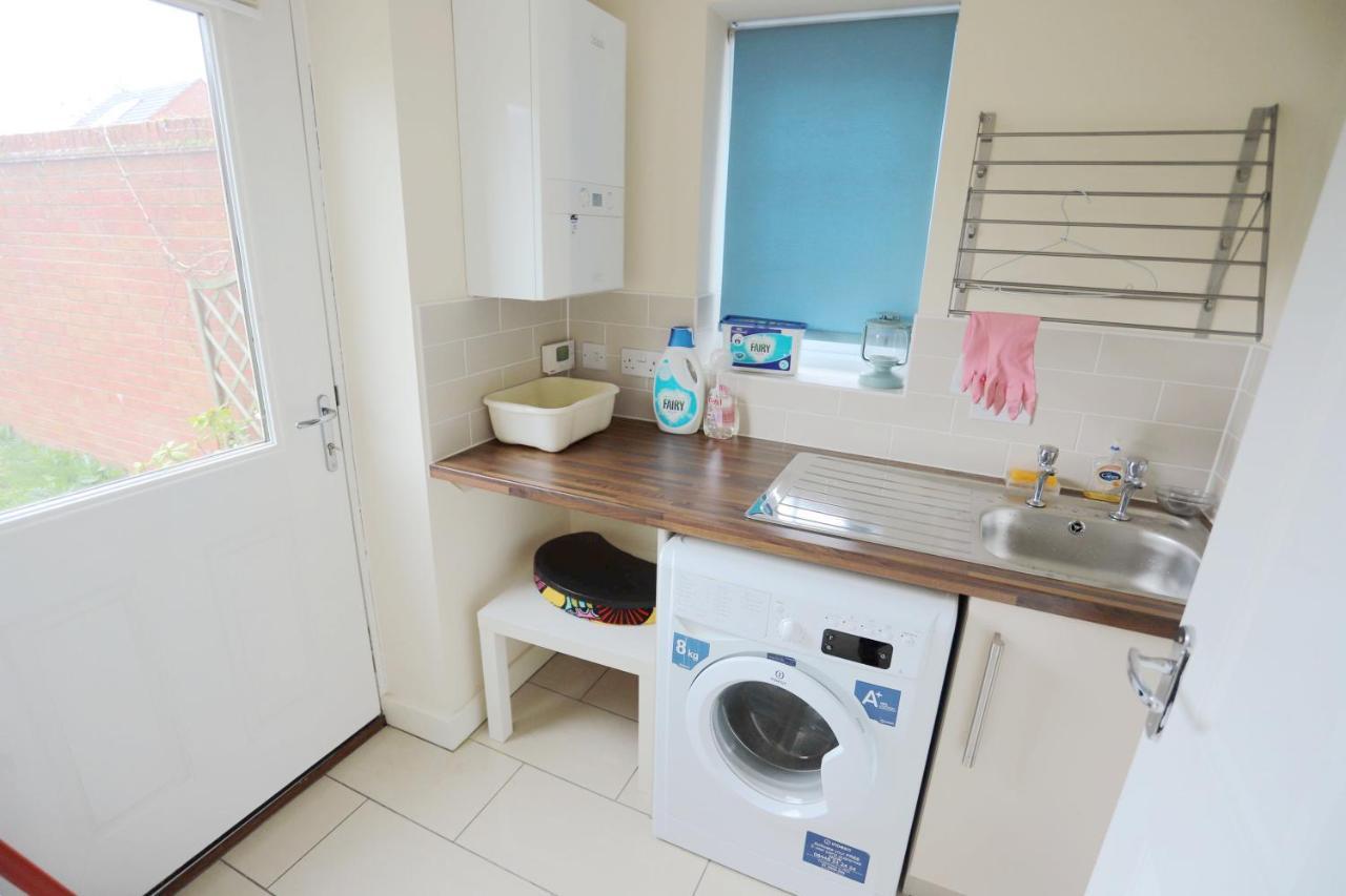Easytravel Luxury Nec/Airport 3 Beds House Apartment Birmingham Exterior photo